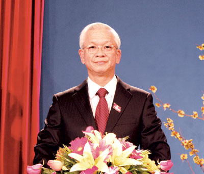 Tiếp tục đoàn kết, phát huy trí tuệ và trách nhiệm để phát triển kinh tế - xã hội