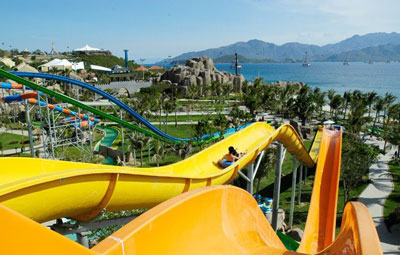 Tết Việt trên đảo ngọc Vinpearl