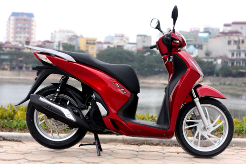 Honda SH150i Italy đầu tiên về Việt Nam
