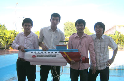 Cần thu hút sinh viên khi mới vào trường