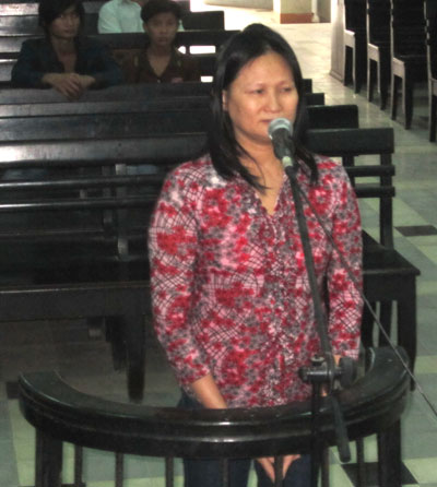 Lãnh 15 tháng tù vì giết người trong trạng thái bị kích động