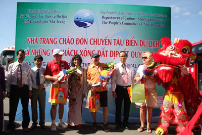 Ấm tình đất và người Nha Trang