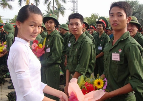Đậu đại học vẫn phải đi nghĩa vụ quân sự
