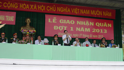 Khánh Hòa giao quân đợt 1-2013