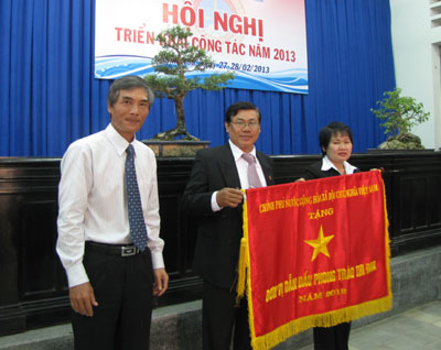 Ngày 27 và 28-2, ngành Tòa án nhân dân (TAND) Khánh Hòa tổng kết công tác năm 2012, triển khai nhiệm vụ và phát động phong trào thi đua năm 2013. Dự hội nghị có đồng chí Trần An Khánh - Ủy viên Ban Thường vụ Tỉnh ủy, Phó Chủ tịch HĐND tỉnh.