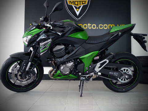 Kawasaki Z800 2013 xuất hiện tại Sài Gòn.