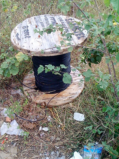 Cáp viễn thông bị bỏ quên