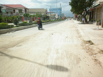 Cát phủ mặt đường