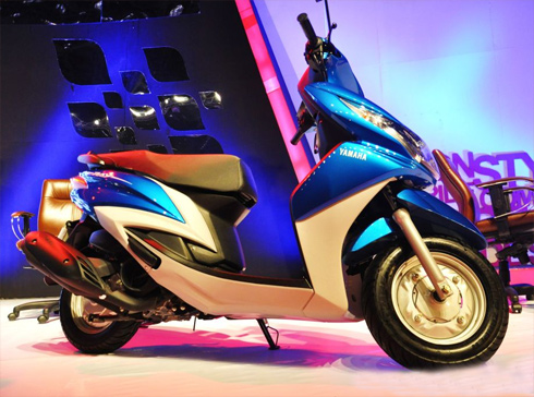 Yamaha trình làng scooter mới vào tháng 6