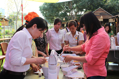 Những năm qua, công tác nữ công của công đoàn (CĐ) các cấp đã có nhiều đổi mới, gần gũi với người lao động và đi sâu vào việc chăm lo, bảo vệ quyền lợi của nữ công nhân, viên chức, lao động (CN-VC-LĐ).