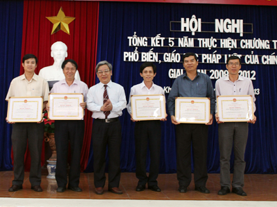 Tổng kết 5 năm Chương trình phổ biến, giáo dục pháp luật của Chính phủ