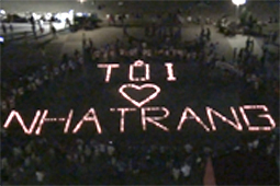 Video: Nha Trang hưởng ứng Giờ Trái Đất 2013