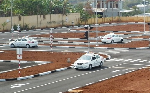 Mức phí cấp giấy phép lái xe trong Công an nhân dân