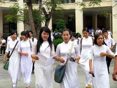 Hướng dẫn tuyển thẳng, ưu tiên xét tuyển vào đại học, cao đẳng năm 2013