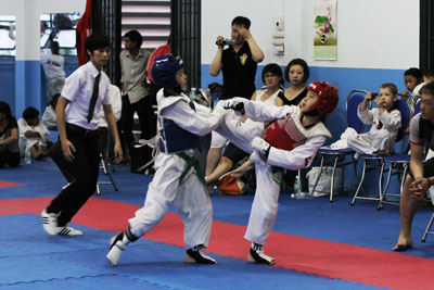 Thắt chặt mối quan hệ hữu nghị