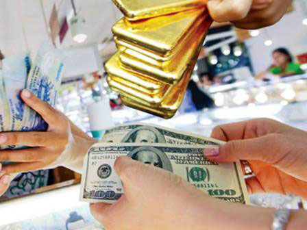 Nhập khẩu vàng bất ngờ tăng tới 7 lần