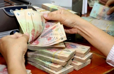 Sợ cho vay, ngân hàng đổ tiền mua trái phiếu