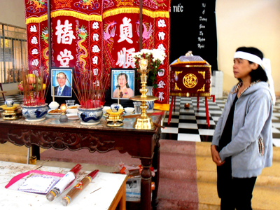 Tang thương vụ “Đôi nam nữ cột chặt vào nhau chết nổi trên biển”