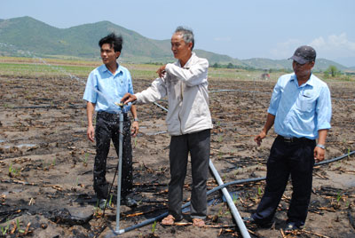 Hệ thống nước tự chảy của anh em ông Huỳnh Văn Thông (Ninh Thượng, Ninh Hòa).