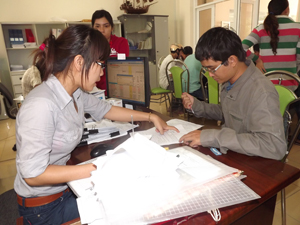 Lao động thất nghiệp: Khó tìm việc làm mới