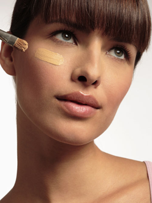 4 lưu ý khi chọn kem nền mùa hè