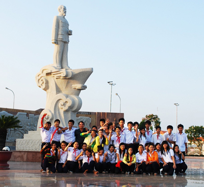 Cam Ranh - thành phố hải cảng chiến lược