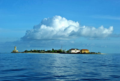 Gieo rộng tình yêu Trường Sa