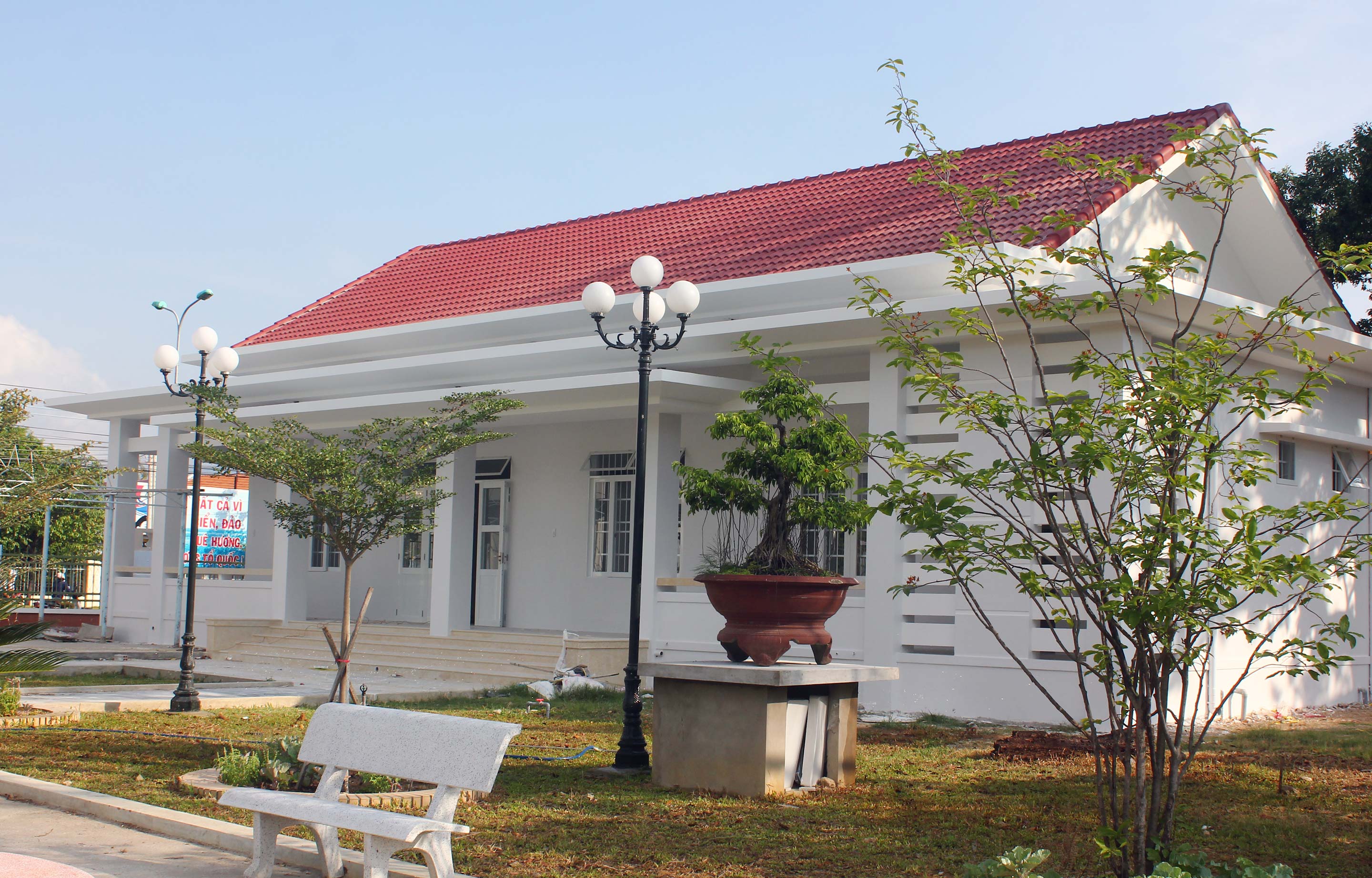 Hiệu quả và hiện đại mô hình một cửa liên thông ở Vạn Ninh