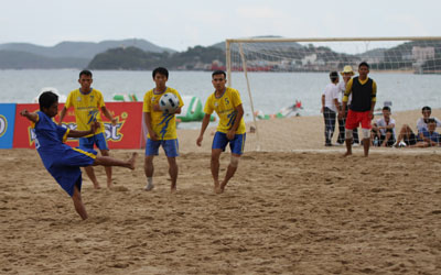 Giải bóng đá bãi biển tỉnh Khánh Hòa: 8 đội tranh tài