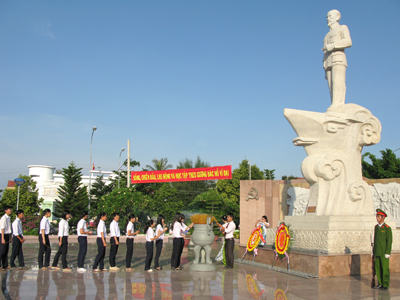 Khai mạc Hội thi kể chuyện về tấm gương đạo đức Hồ Chí Minh