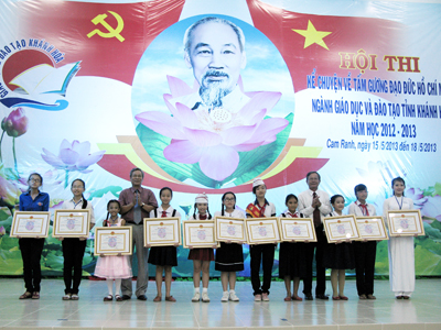 Phòng Giáo dục và Đào tạo TP. Nha Trang giành giải nhất toàn đoàn