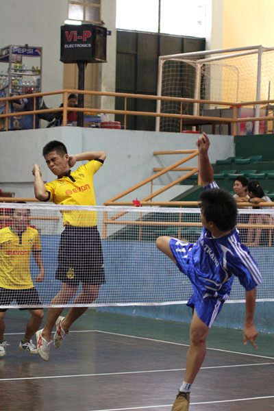 60 vận động viên tranh tài