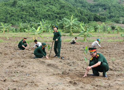 Nhiều cách làm hay trong học tập tấm gương của Bác