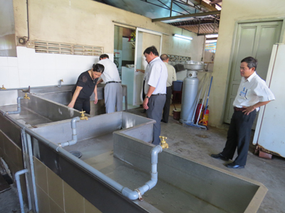 Kiểm tra vệ sinh an toàn thực phẩm chuẩn bị cho Festival biển