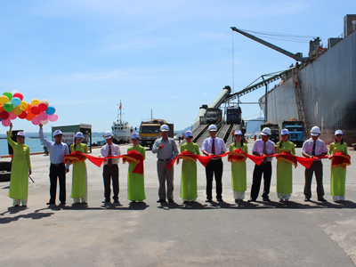 Khánh thành và đưa vào khai thác cầu tàu 50.000 DWT tại Cảng Cam Ranh