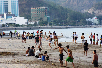 Bãi biển Nha Trang -  là nơi có nhiều dòng Rip nguy hiểm