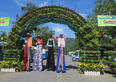 Khai mạc Lễ hội “Huyền thoại Thác Yang Bay&quot;