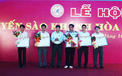 11 tập thể, cá nhân xuất sắc được Thủ tướng Chính phủ tặng bằng khen