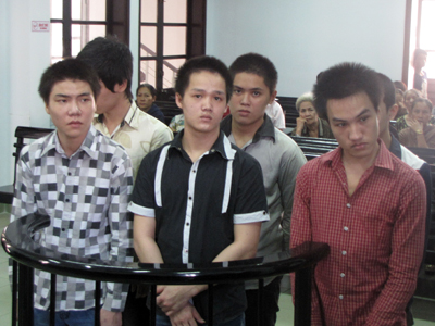 Nhóm cướp giật tại Nha Trang lĩnh án