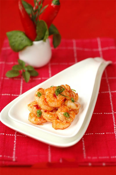 Món ăn: Tôm rim sa tế cay thơm đậm đà