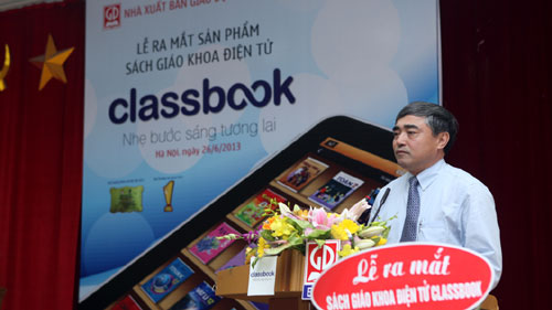 Thứ trưởng Bộ TT-TT Nguyễn Minh Hồng phát biểu tại lễ ra mắt Classbook