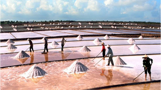 Miễn thuế thu nhập cá nhân đối với 14 khoản thu