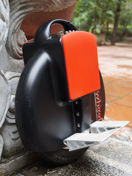 Chiếc xe điện đặc biệt với thiết kế siêu nhỏ gọn.