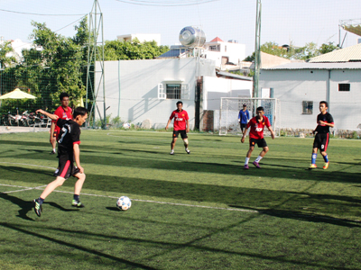 150 vận động viên tham gia Hội thao giao lưu với khách hàng năm 2013