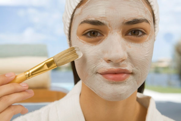 5 giải pháp tự nhiên giúp da dầu rạng rỡ