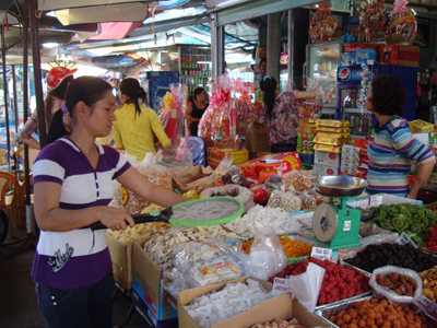 Bảo vệ quyền lợi người tiêu dùng: Luật chưa đi vào cuộc sống