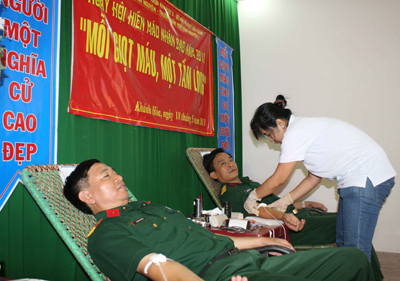 Tô thắm hình ảnh “Bộ đội Cụ Hồ”