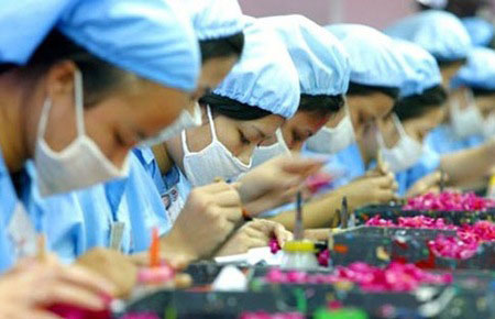 ANZ hạ dự báo tăng trưởng của Việt Nam