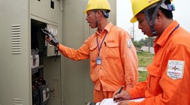 Việc điều chỉnh giá bán điện lần này để bù đắp một phần chi phí phát điện tăng. (Ảnh: KT)