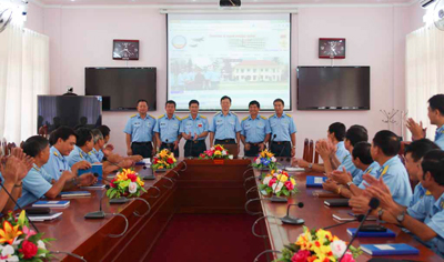 Khai trương trang tin điện tử